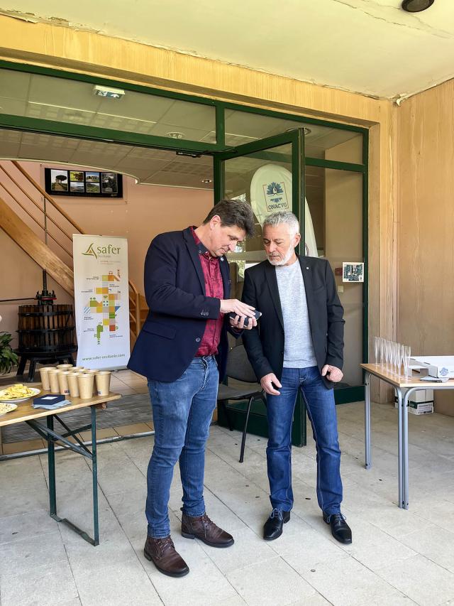 Photo du directeur avec Géry